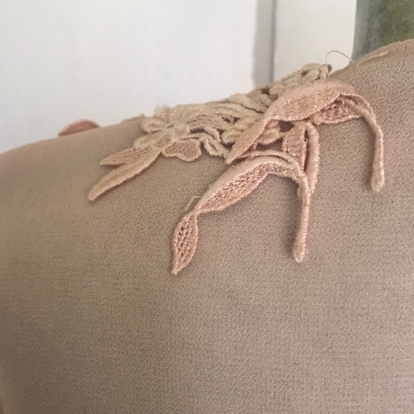 “URSULA OF SWITZERLAND” Chiffon Ladies Jacket. - Picture 6 of 8